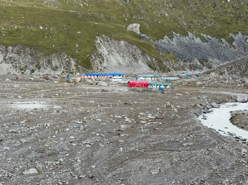 What agencies prepare before booking Everest Base Camp packages